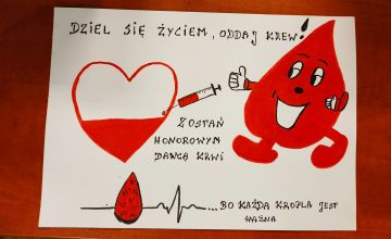Propagowanie wśród uczniów idei honorowego oddawania krwi.